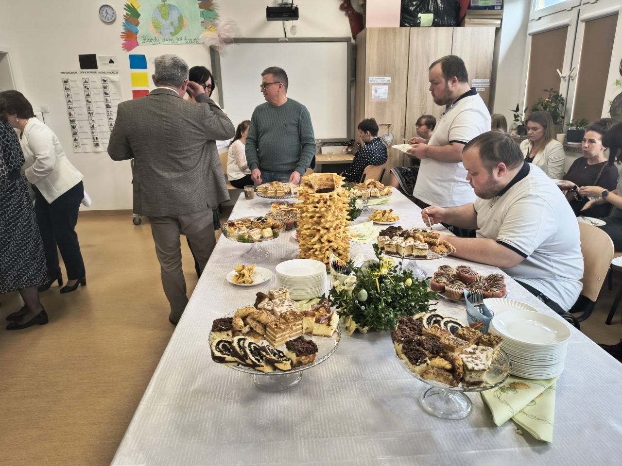 IV Spotkanie Wielkanocne w Środowiskowym Domu Samopomocy w Nowej Wsi [26.03.2026] - zdjęcie #85 - eOstroleka.pl