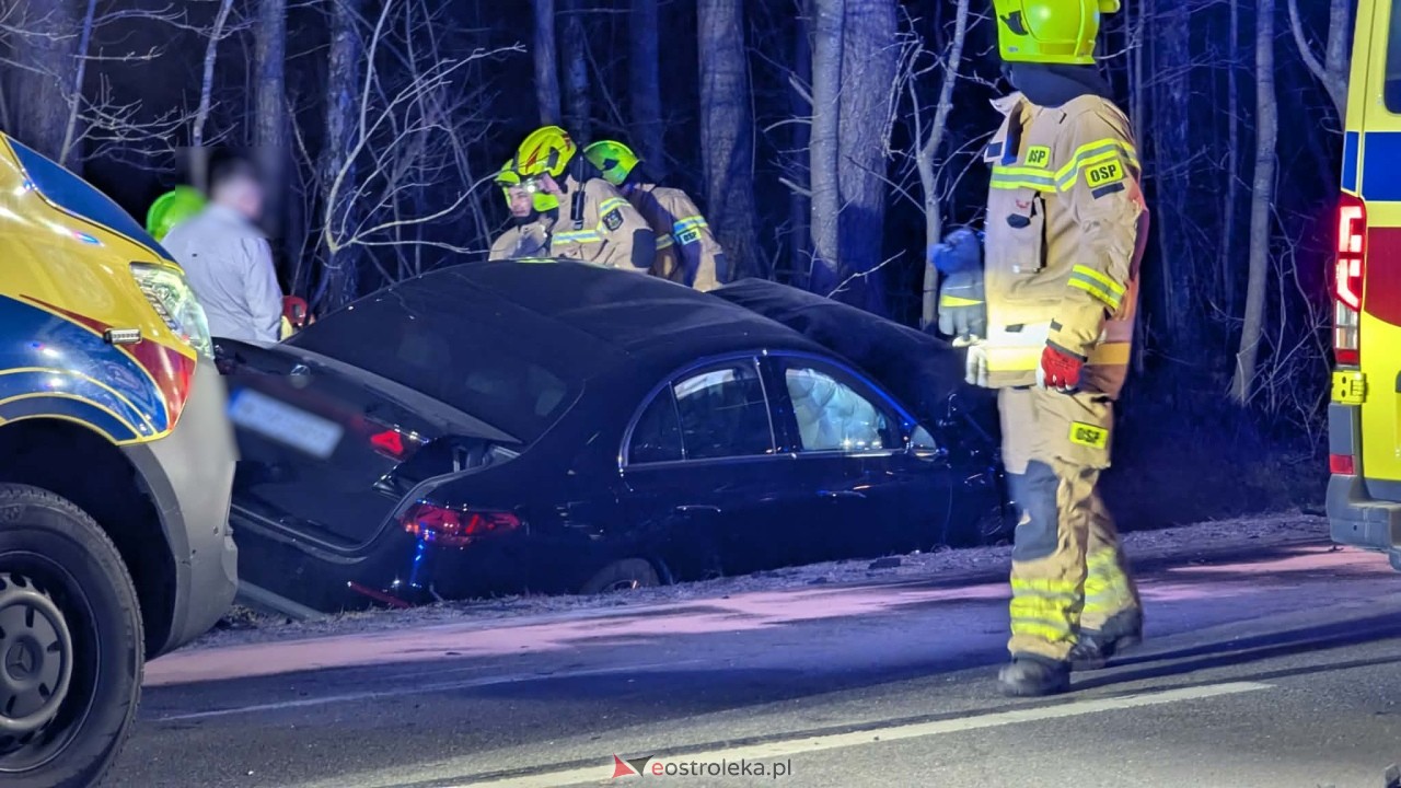Wypadek w Zamościu pod Ostrołęką [01.04.2026] - zdjęcie #2 - eOstroleka.pl