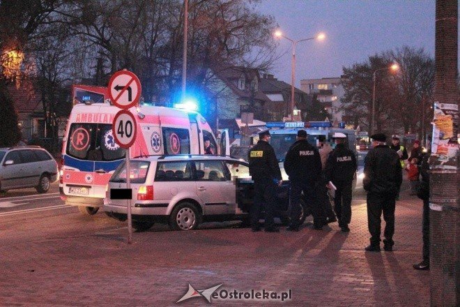 15-latek potrącony na przejściu dla pieszych [25.11.2011] - zdjęcie #11 - eOstroleka.pl