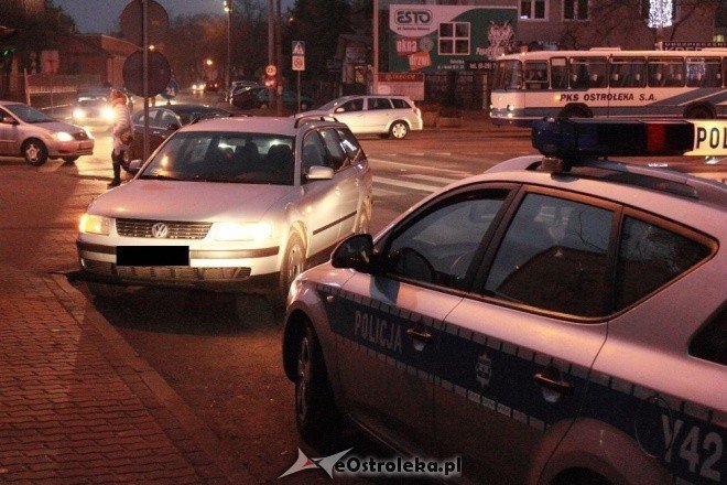 15-latek potrącony na przejściu dla pieszych [25.11.2011] - zdjęcie #13 - eOstroleka.pl