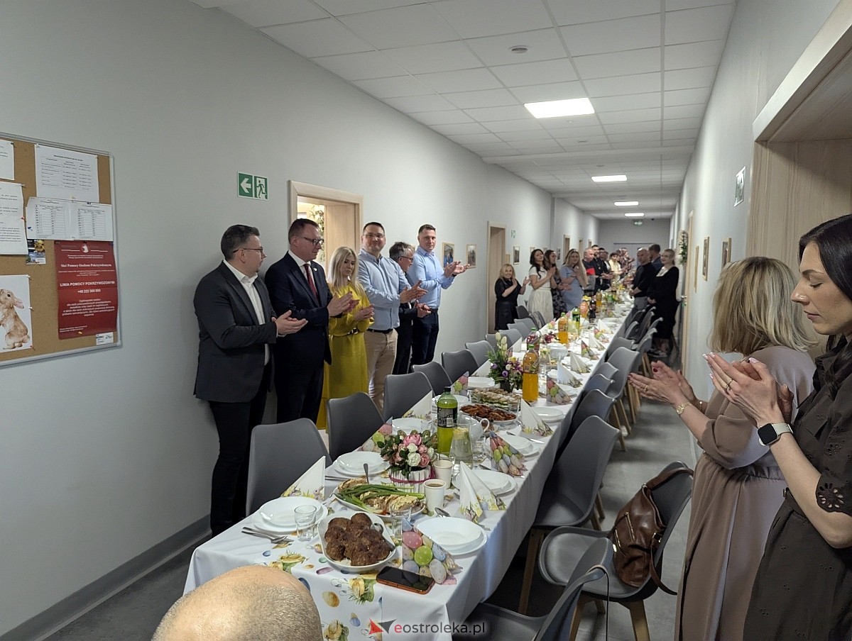 Wielkanocne spotkanie w Centrum Integracji Społecznej [02.04.2026] - zdjęcie #21 - eOstroleka.pl
