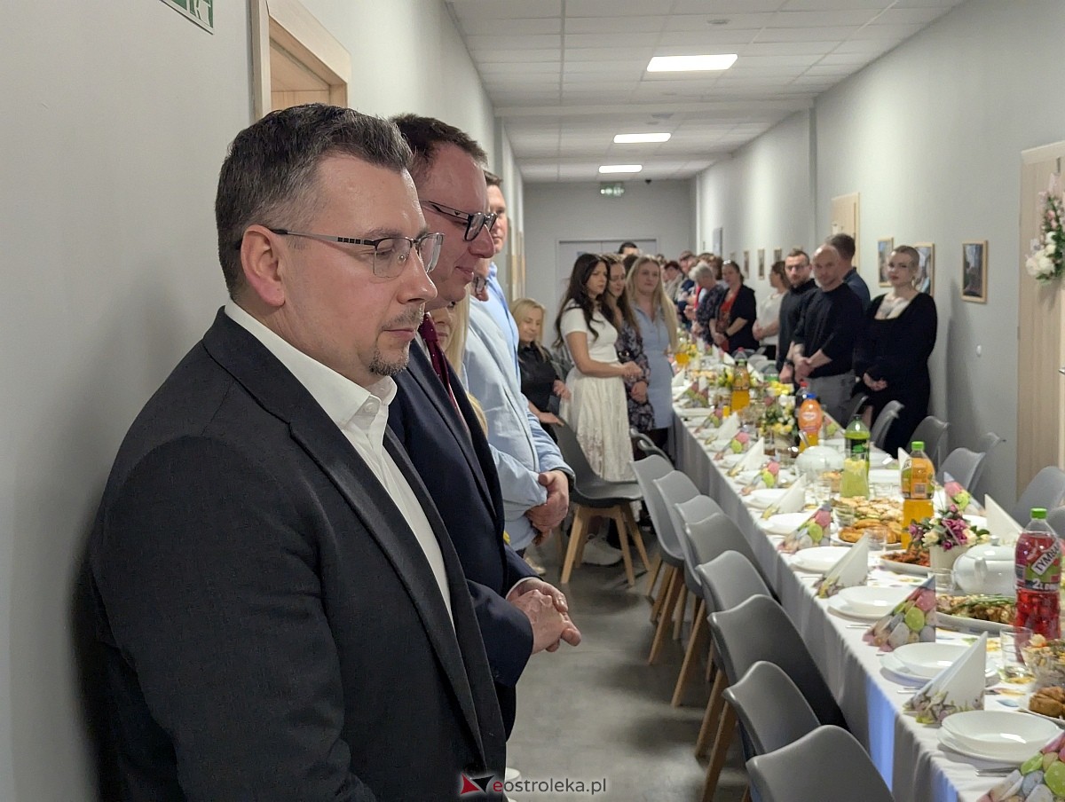 Wielkanocne spotkanie w Centrum Integracji Społecznej [02.04.2026] - zdjęcie #15 - eOstroleka.pl