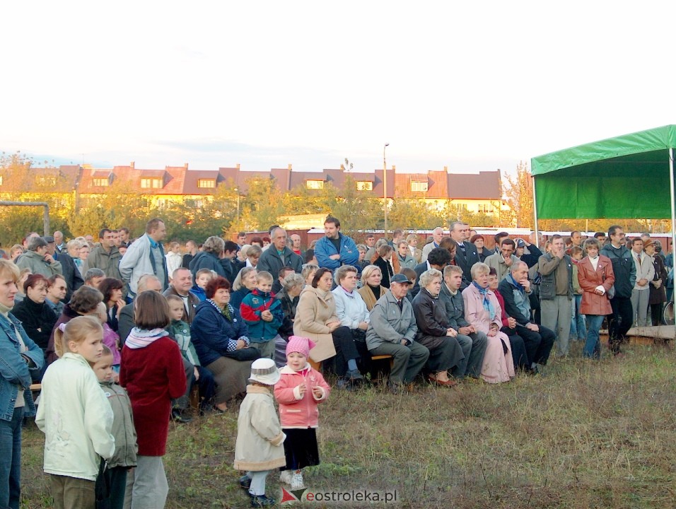 Dzień Papieski w Ostrołęce 2004 - zdjęcie #4 - eOstroleka.pl