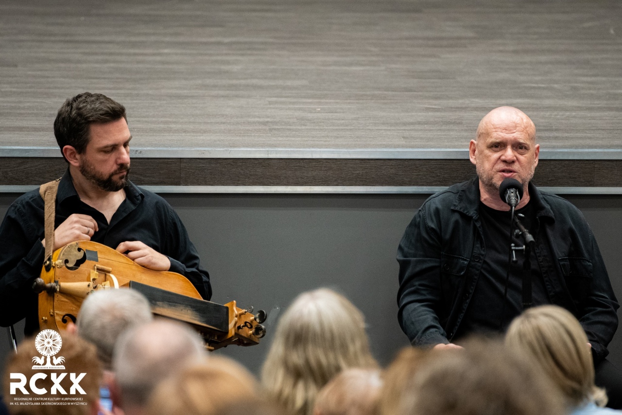 Koncert pieśni wielkopostnych w Myszyńcu[01.04.2026] - zdjęcie #14 - eOstroleka.pl