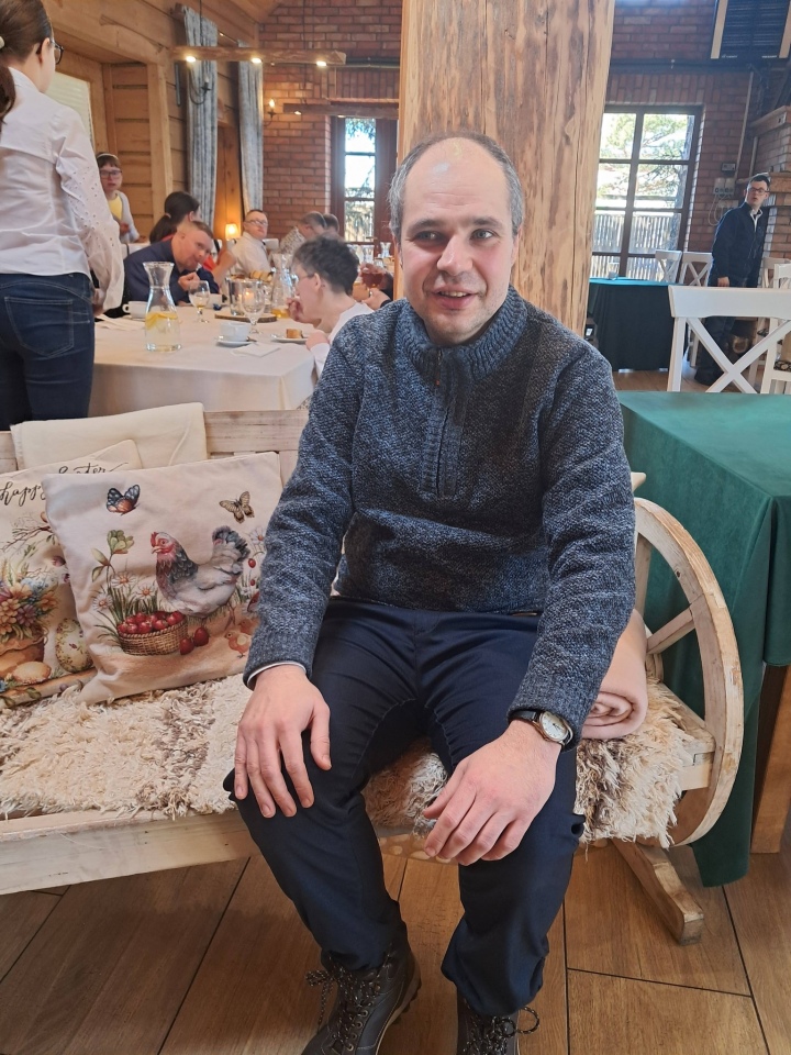 Wielkanoc i Dzień Świadomości Autyzmu w „Motylkach”. Wspólne świętowanie uczestników WTZ [02.04.2026] - zdjęcie #9 - eOstroleka.pl