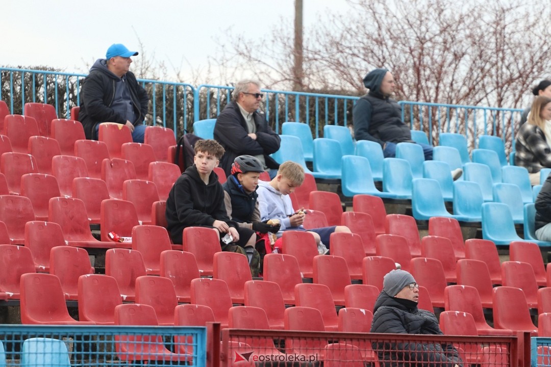 Narew Ostrołęka - Sokół Serock [3.04.2026] - zdjęcie #84 - eOstroleka.pl
