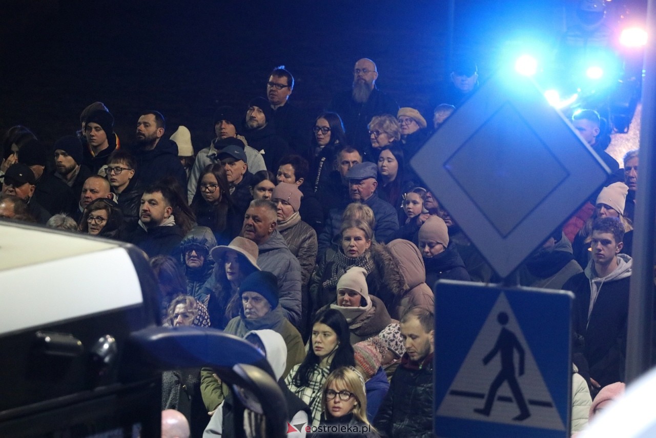 Droga krzyżowa parafii św. Franciszka w Ostrołęce [3.04.2026] - zdjęcie #49 - eOstroleka.pl