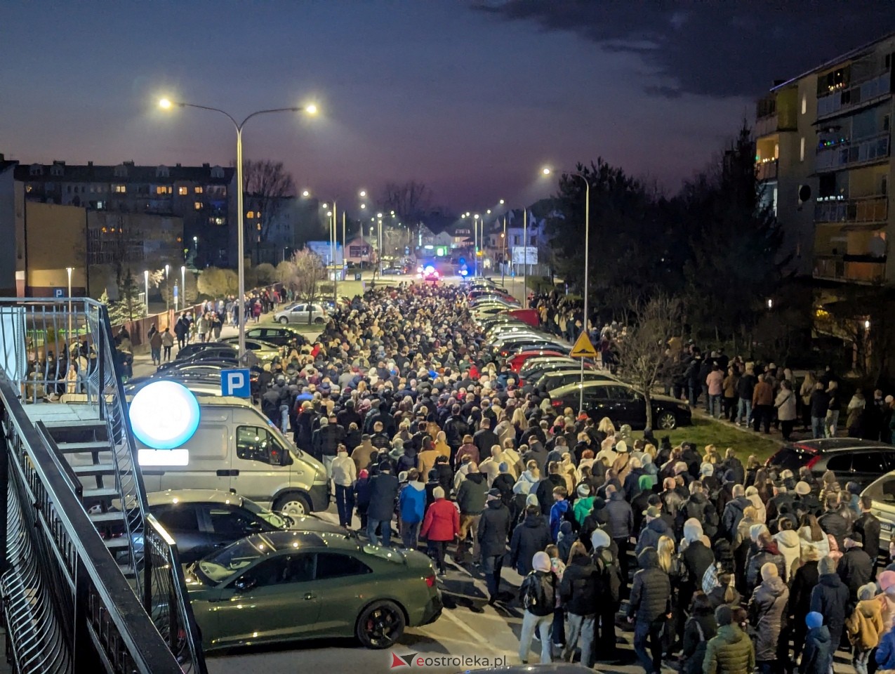Droga krzyżowa parafii św. Franciszka w Ostrołęce [3.04.2026] - zdjęcie #1 - eOstroleka.pl