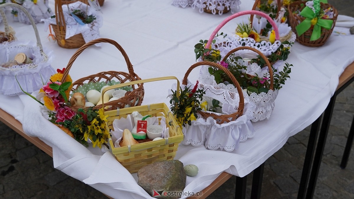 Święcenie pokarmów w ostrołęckich parafiach [04.04.2026] - zdjęcie #88 - eOstroleka.pl