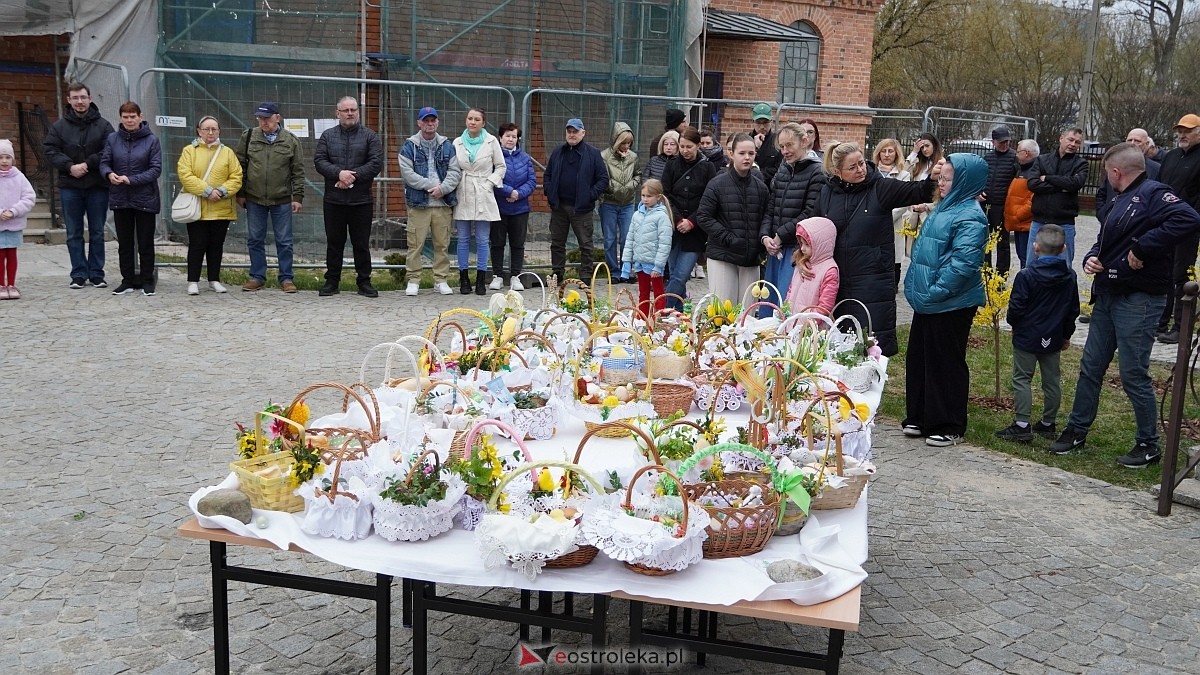 Święcenie pokarmów w ostrołęckich parafiach [04.04.2026] - zdjęcie #78 - eOstroleka.pl