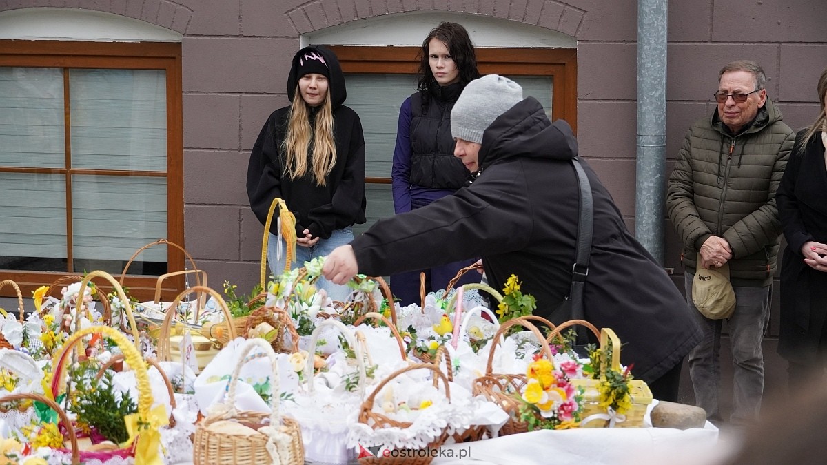 Święcenie pokarmów w ostrołęckich parafiach [04.04.2026] - zdjęcie #73 - eOstroleka.pl