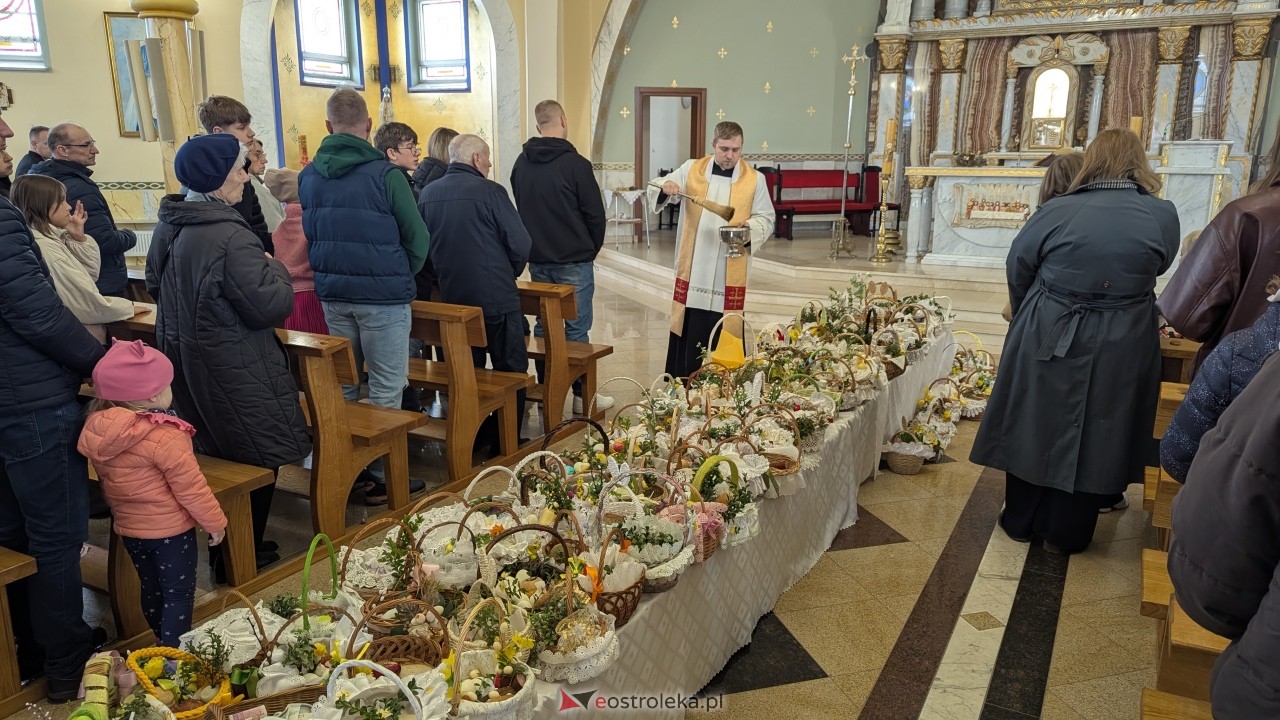 Święcenie pokarmów w ostrołęckich parafiach [04.04.2026] - zdjęcie #102 - eOstroleka.pl