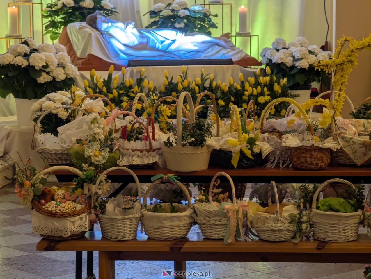 Święcenie pokarmów w ostrołęckich parafiach [04.04.2026] - zdjęcie #4 - eOstroleka.pl