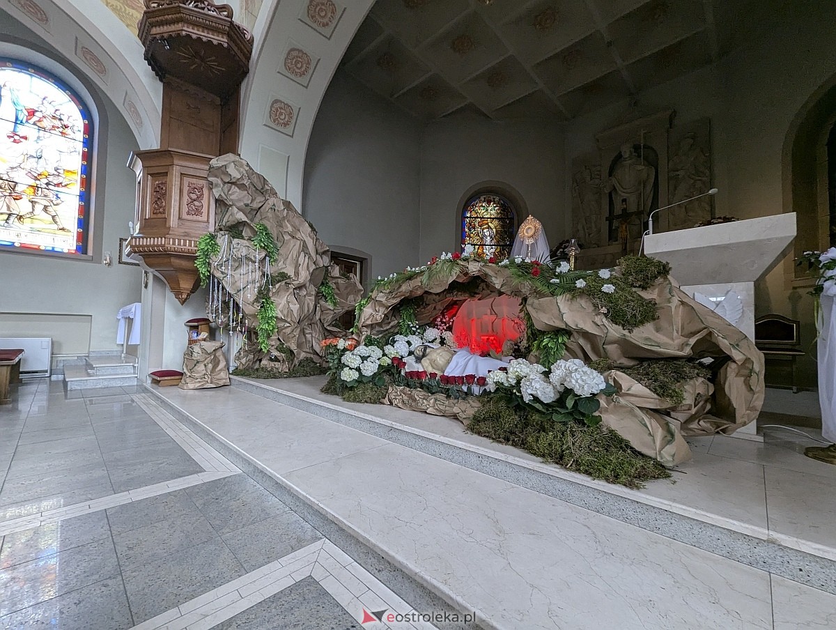 Groby Pańskie w ostrołęckich parafiach [04.04.2026] - zdjęcie #13 - eOstroleka.pl