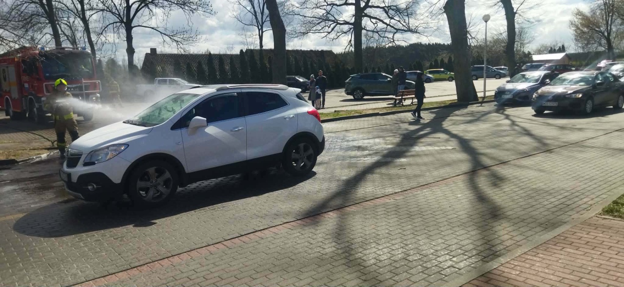 Lany Poniedziałek w Parafii pw. św. Bartłomieja Apostoła w Baranowie [6.04.2026] - zdjęcie #6 - eOstroleka.pl