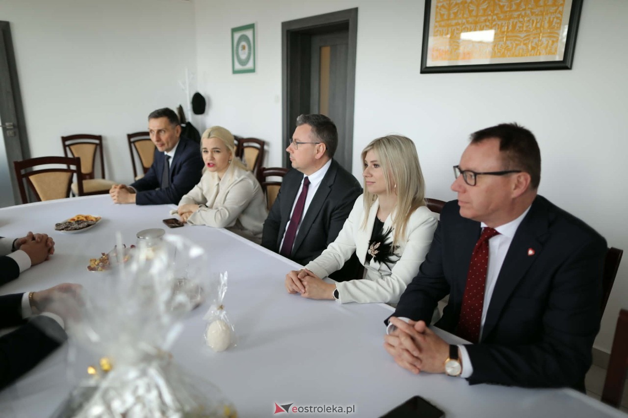 Wiceminister rolnictwa z wizytą w Baranowie [07.04.2026] - zdjęcie #6 - eOstroleka.pl