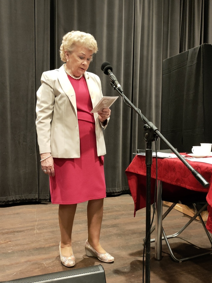 Wiosenny spektakl w Ostrołęckim Uniwersytecie Trzeciego Wieku [01.04.2026] - zdjęcie #64 - eOstroleka.pl