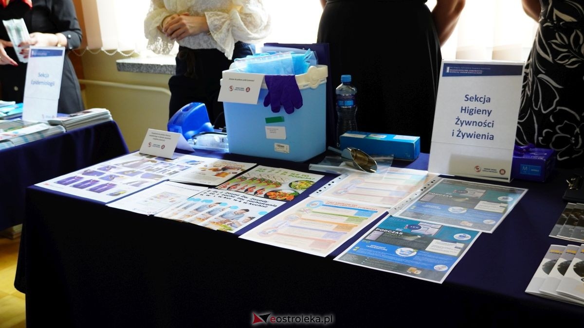 Dzień Otwarty w Powiatowej Stacji Sanitarno-Epidemiologicznej w Ostrołęce [09.04.2026] - zdjęcie #10 - eOstroleka.pl