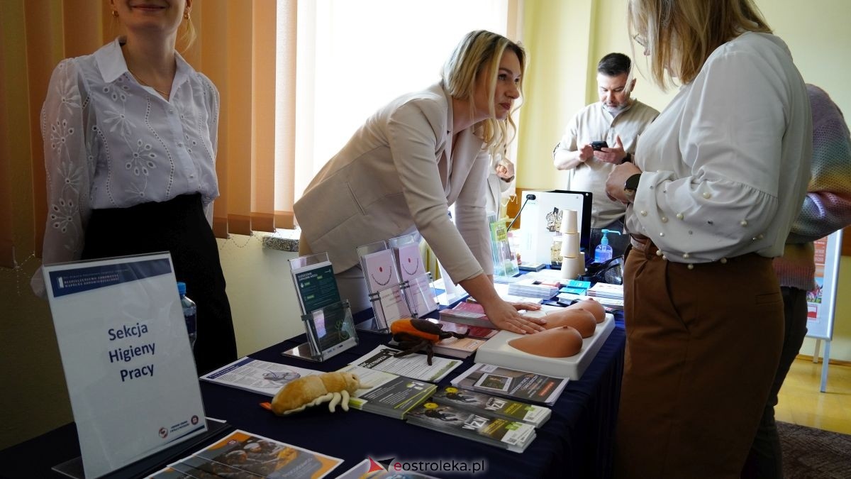 Dzień Otwarty w Powiatowej Stacji Sanitarno-Epidemiologicznej w Ostrołęce [09.04.2026] - zdjęcie #9 - eOstroleka.pl