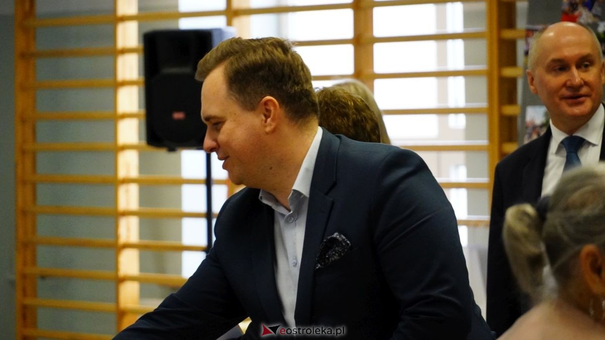 Zakończenie 3. edycji projektu Międzypokoleniowe Pasje w Zespole Szkół Zawodowych nr 1 [09.04.2026] - zdjęcie #80 - eOstroleka.pl