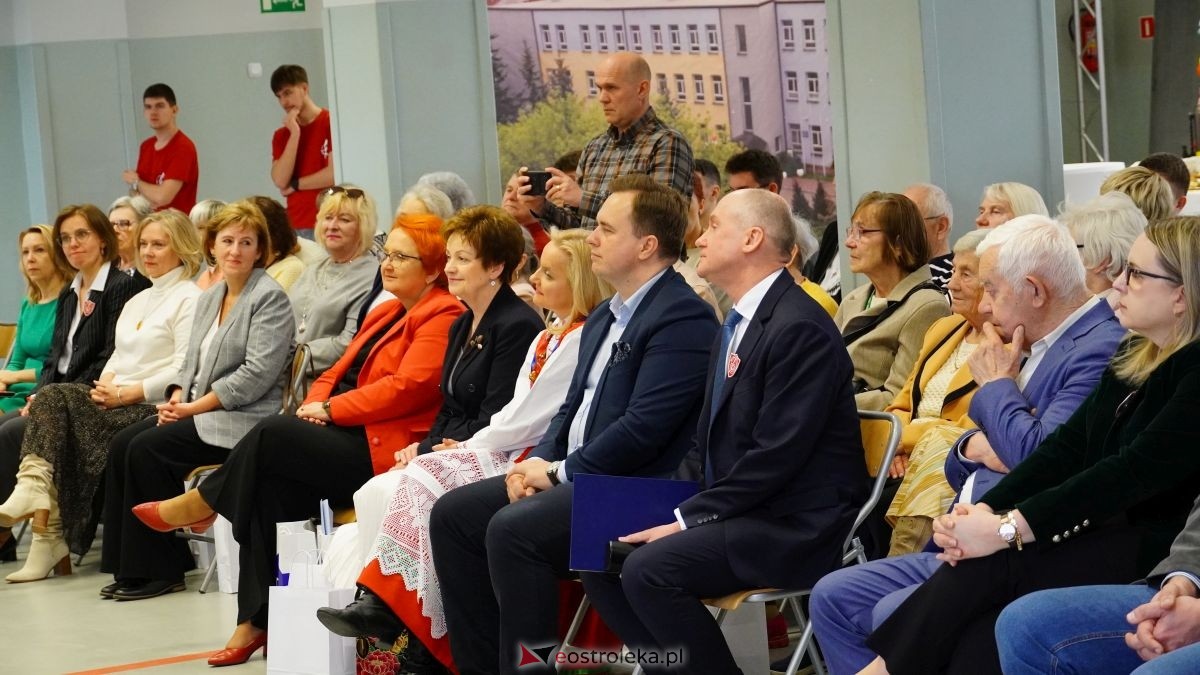 Zakończenie 3. edycji projektu Międzypokoleniowe Pasje w Zespole Szkół Zawodowych nr 1 [09.04.2026] - zdjęcie #55 - eOstroleka.pl