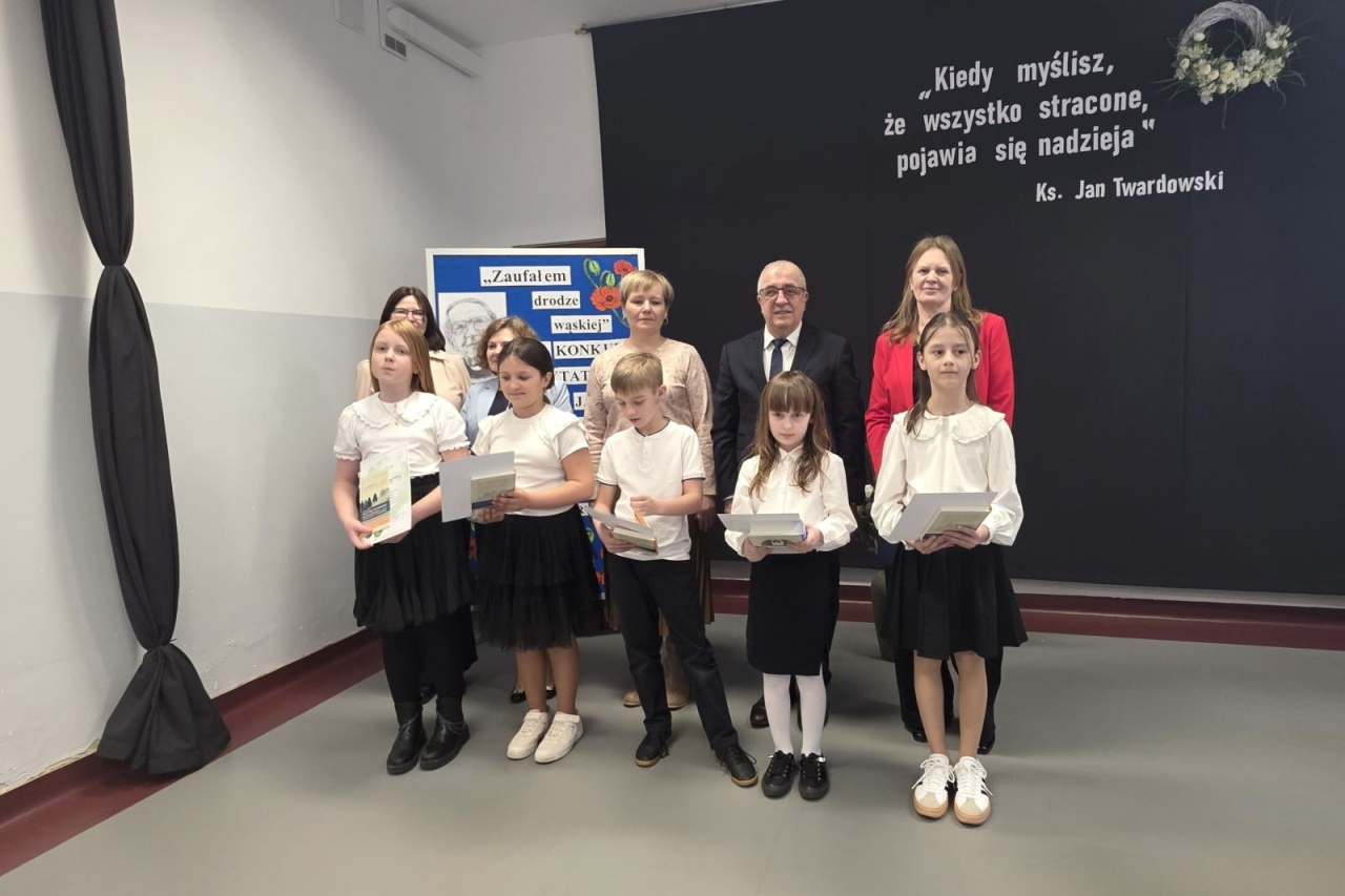 XVI Konkurs Recytatorski Poezji Ks. Jana Twardowskiego w Chudku [25.03.2026] - zdjęcie #6 - eOstroleka.pl