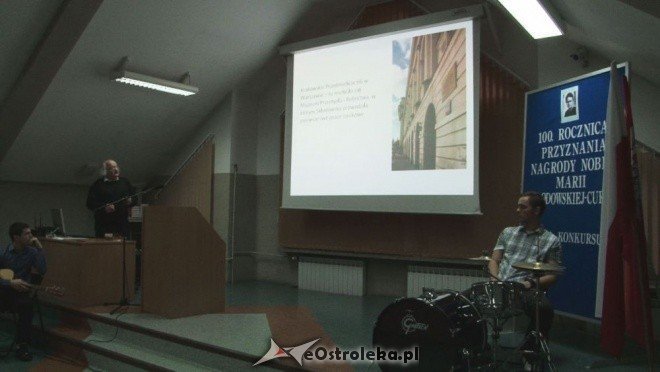 Gala w ZSZ nr 4: Podsumowanie konkursu wiedzy o Marii Skłodowskiej-Curie [25.11.2011] - zdjęcie #18 - eOstroleka.pl