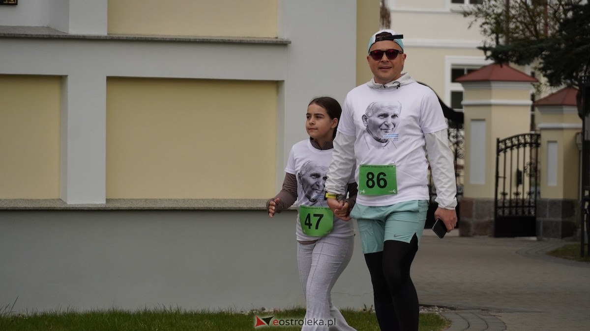 XII Bieg Papieski w Ostrołęce [12.04.2026] - zdjęcie #142 - eOstroleka.pl