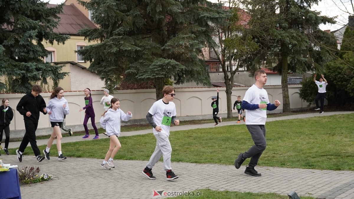 XII Bieg Papieski w Ostrołęce [12.04.2026] - zdjęcie #110 - eOstroleka.pl