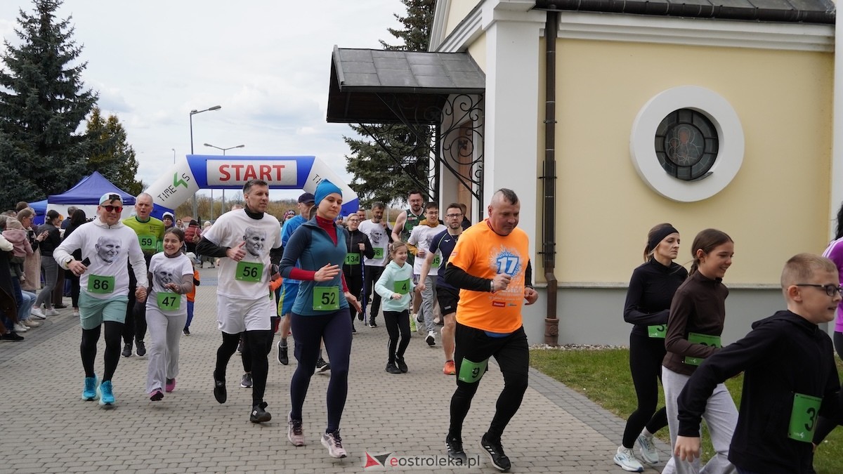 XII Bieg Papieski w Ostrołęce [12.04.2026] - zdjęcie #18 - eOstroleka.pl