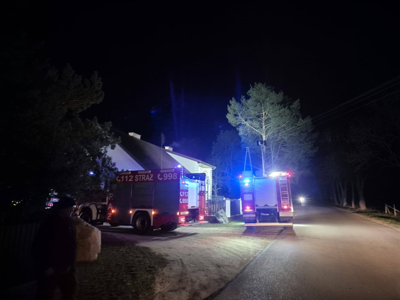 Pożar w Czarni [12.04.2026] - zdjęcie #3 - eOstroleka.pl