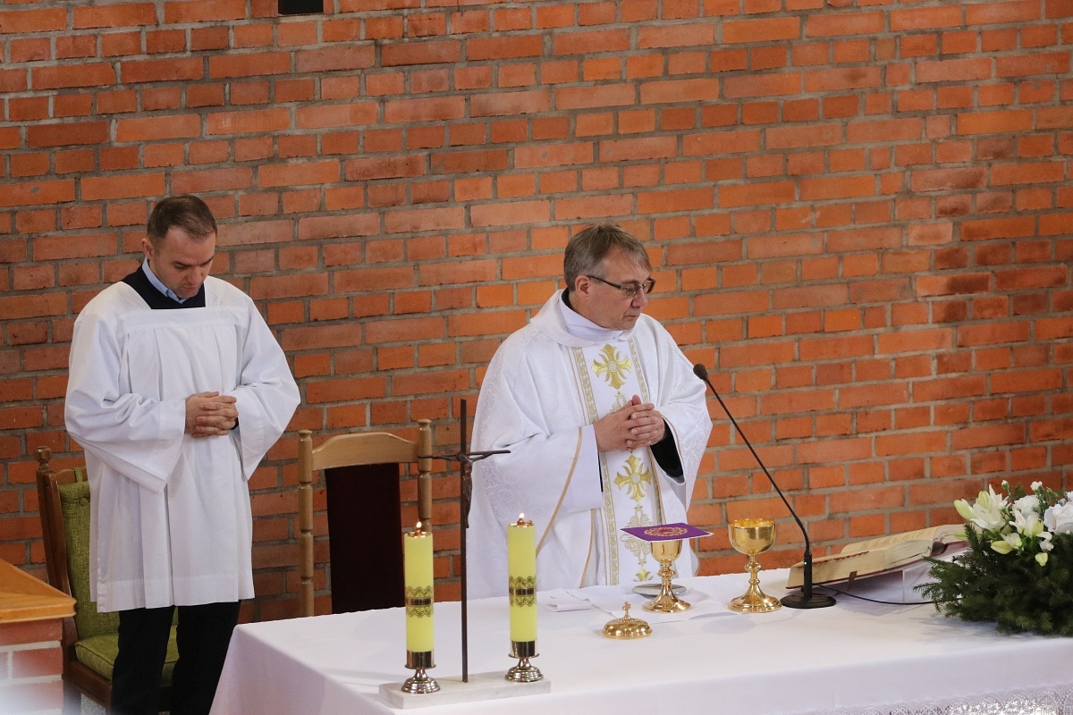 Obchody rocznicy zbrodni katyńskiej w Ostrołęce [13.04.2026] - zdjęcie #105 - eOstroleka.pl