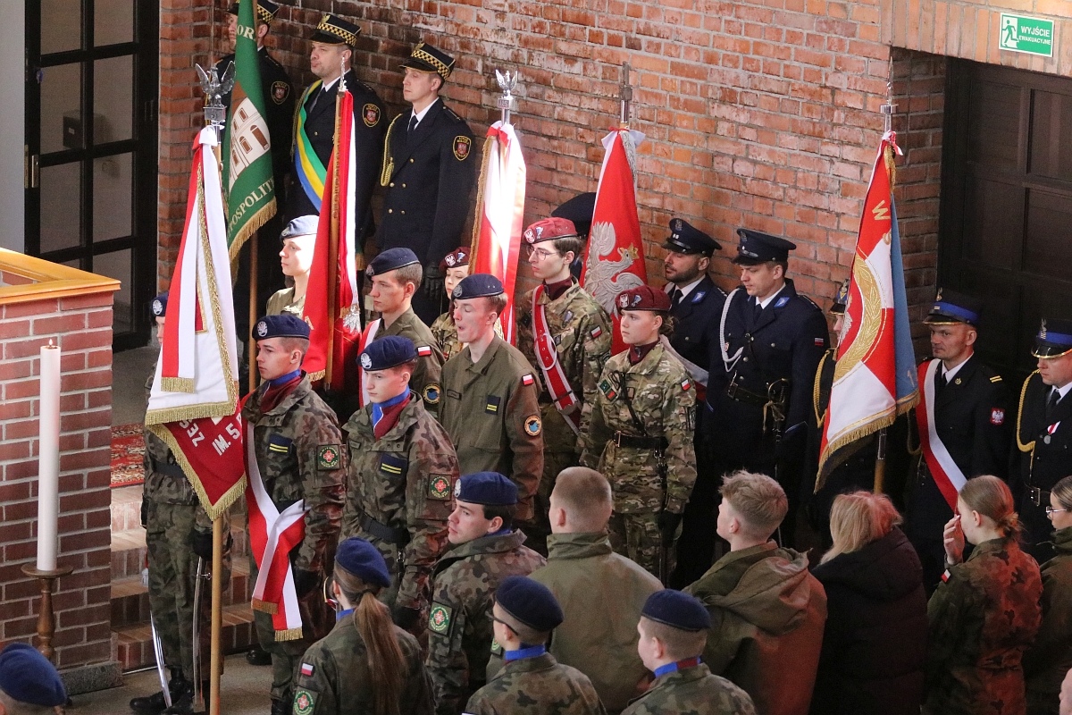 Obchody rocznicy zbrodni katyńskiej w Ostrołęce [13.04.2026] - zdjęcie #103 - eOstroleka.pl