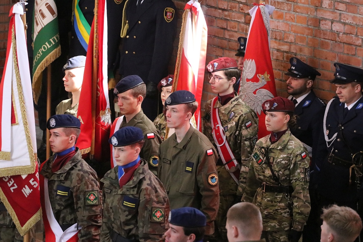 Obchody rocznicy zbrodni katyńskiej w Ostrołęce [13.04.2026] - zdjęcie #102 - eOstroleka.pl