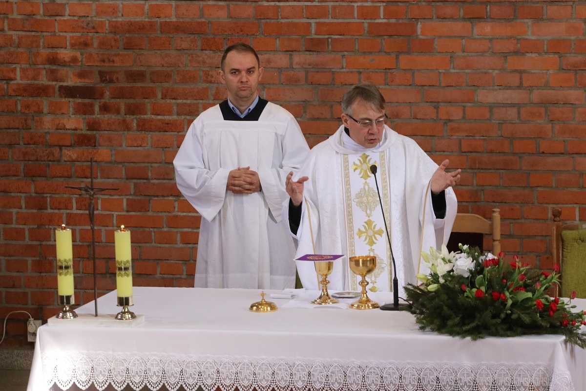 Obchody rocznicy zbrodni katyńskiej w Ostrołęce [13.04.2026] - zdjęcie #97 - eOstroleka.pl
