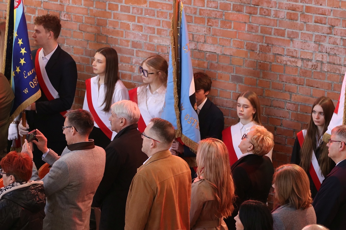 Obchody rocznicy zbrodni katyńskiej w Ostrołęce [13.04.2026] - zdjęcie #89 - eOstroleka.pl