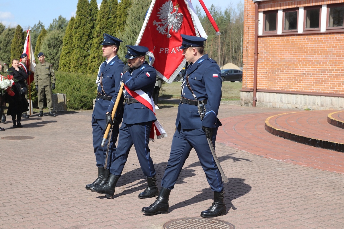Obchody rocznicy zbrodni katyńskiej w Ostrołęce [13.04.2026] - zdjęcie #85 - eOstroleka.pl