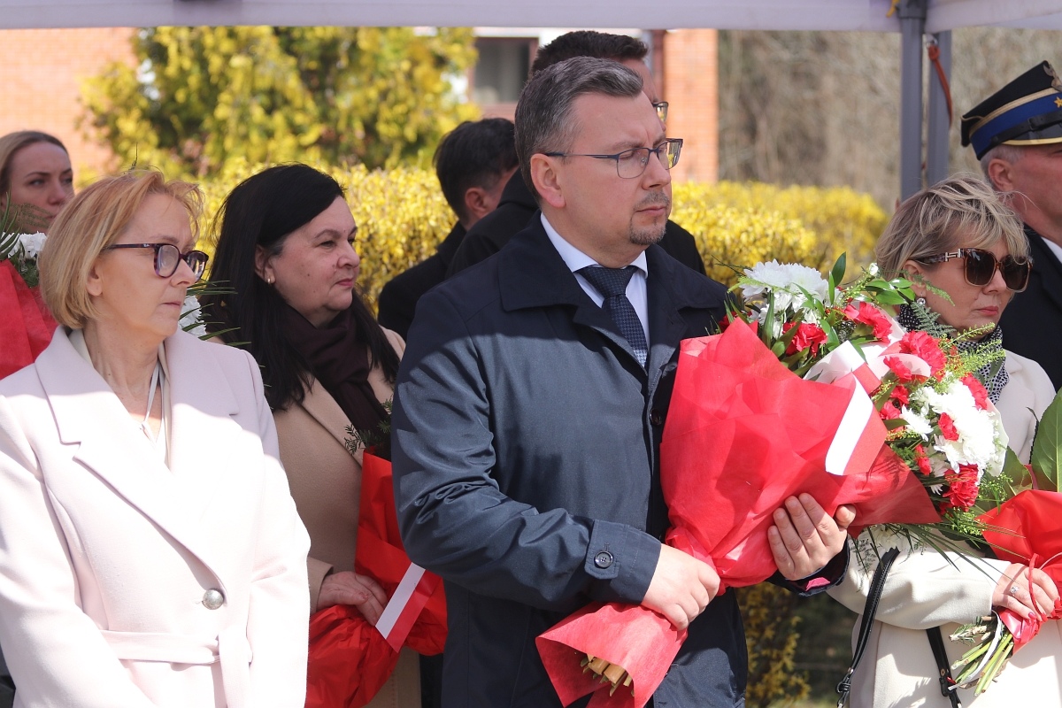 Obchody rocznicy zbrodni katyńskiej w Ostrołęce [13.04.2026] - zdjęcie #72 - eOstroleka.pl