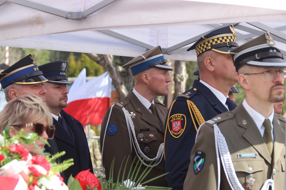 Obchody rocznicy zbrodni katyńskiej w Ostrołęce [13.04.2026] - zdjęcie #63 - eOstroleka.pl