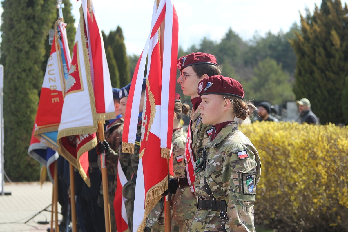 Obchody rocznicy zbrodni katyńskiej w Ostrołęce [13.04.2026] - zdjęcie #47 - eOstroleka.pl