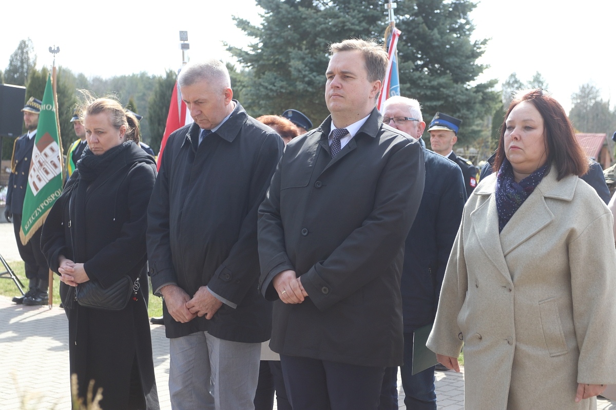 Obchody rocznicy zbrodni katyńskiej w Ostrołęce [13.04.2026] - zdjęcie #37 - eOstroleka.pl