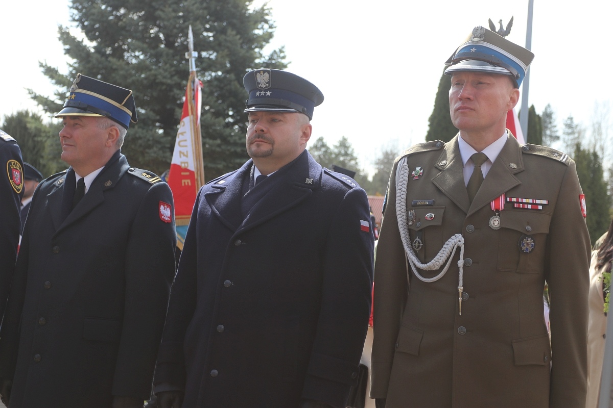 Obchody rocznicy zbrodni katyńskiej w Ostrołęce [13.04.2026] - zdjęcie #16 - eOstroleka.pl