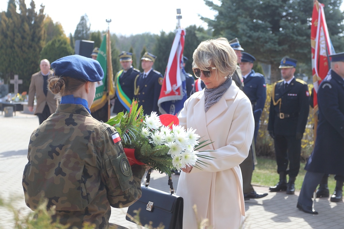 Obchody rocznicy zbrodni katyńskiej w Ostrołęce [13.04.2026] - zdjęcie #12 - eOstroleka.pl