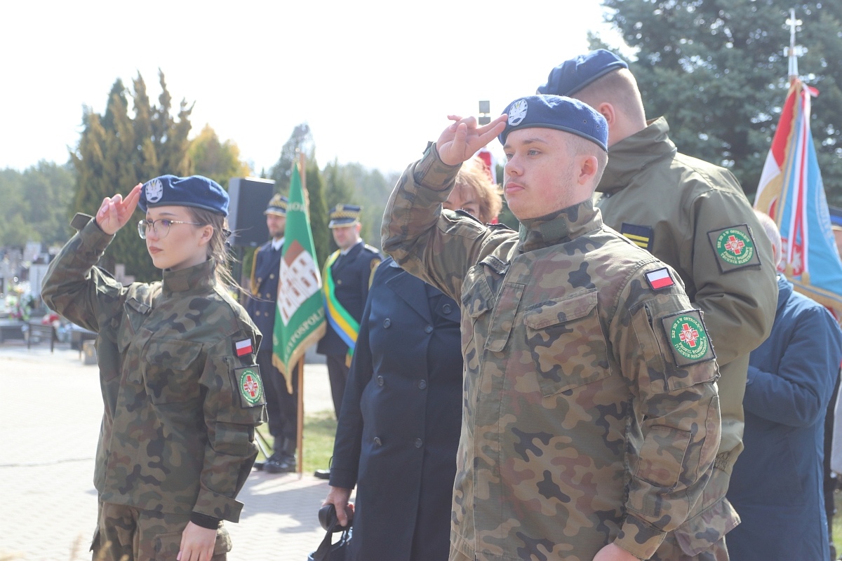 Obchody rocznicy zbrodni katyńskiej w Ostrołęce [13.04.2026] - zdjęcie #4 - eOstroleka.pl