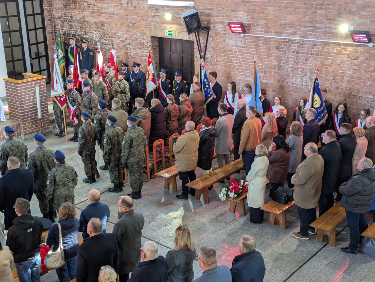 Obchody rocznicy zbrodni katyńskiej w Ostrołęce [13.04.2026] - zdjęcie #112 - eOstroleka.pl