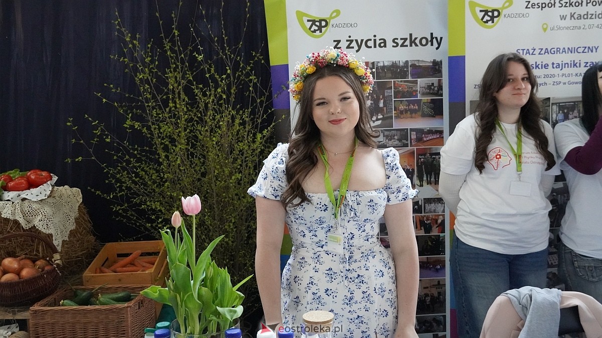 II Forum Edukacji i Rynku Pracy Powiatu Ostrołęckiego [13.04.2026] - zdjęcie #70 - eOstroleka.pl