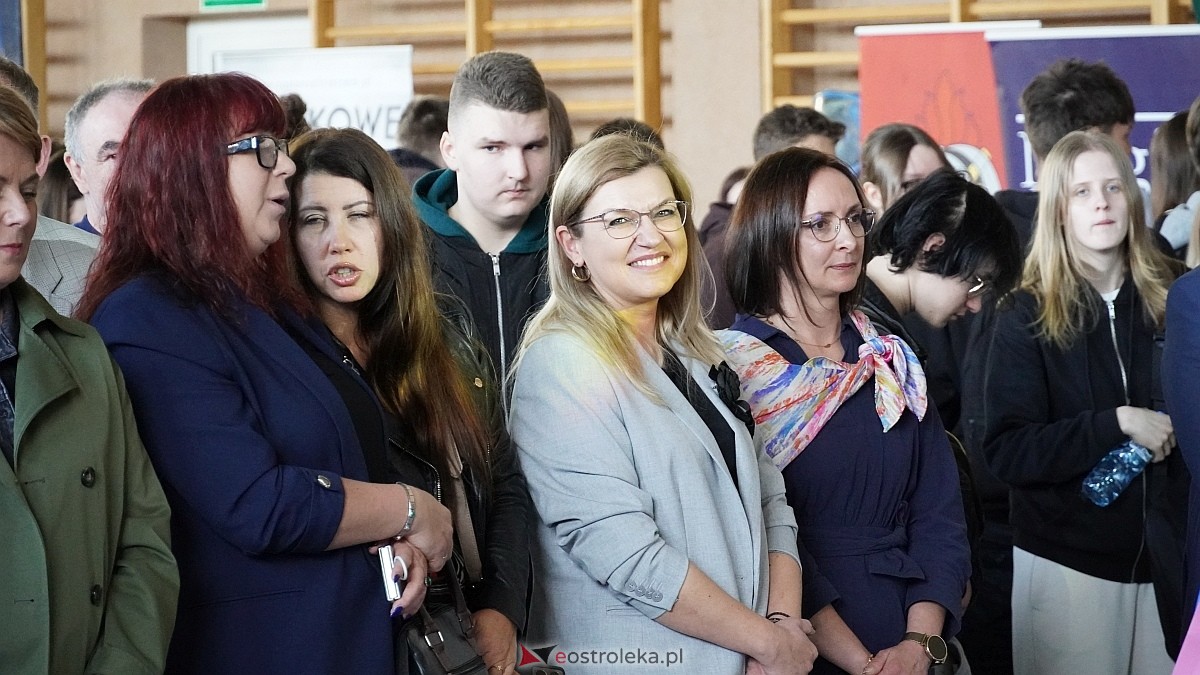 II Forum Edukacji i Rynku Pracy Powiatu Ostrołęckiego [13.04.2026] - zdjęcie #44 - eOstroleka.pl