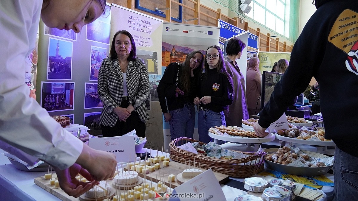 II Forum Edukacji i Rynku Pracy Powiatu Ostrołęckiego [13.04.2026] - zdjęcie #34 - eOstroleka.pl