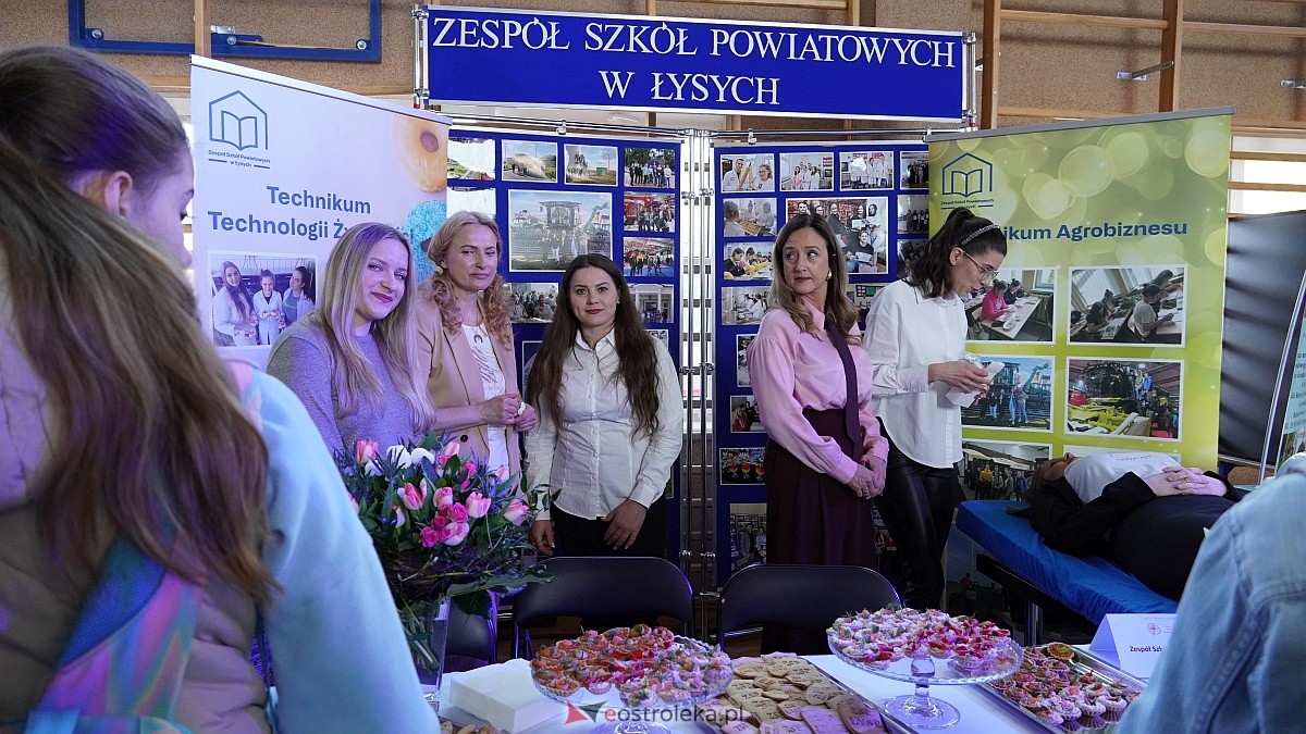 II Forum Edukacji i Rynku Pracy Powiatu Ostrołęckiego [13.04.2026] - zdjęcie #31 - eOstroleka.pl