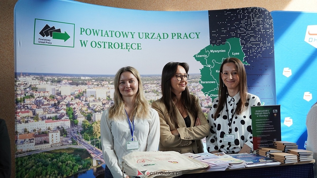 II Forum Edukacji i Rynku Pracy Powiatu Ostrołęckiego [13.04.2026] - zdjęcie #21 - eOstroleka.pl